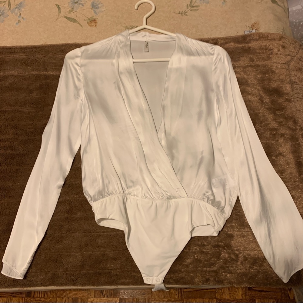 Aritzia Talula Silk Blouse Bodysuit
